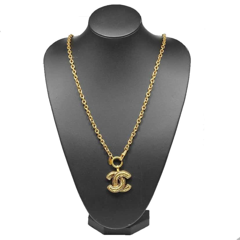 Chanel Vintage CC Pendant Necklace Gold Good condition - Front View