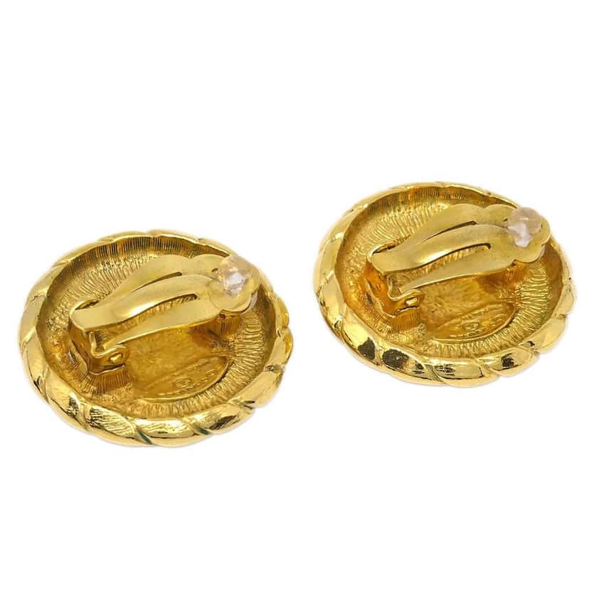 Chanel Vintage CC Logo Round Clip on Earrings Gold Good condition - Back View