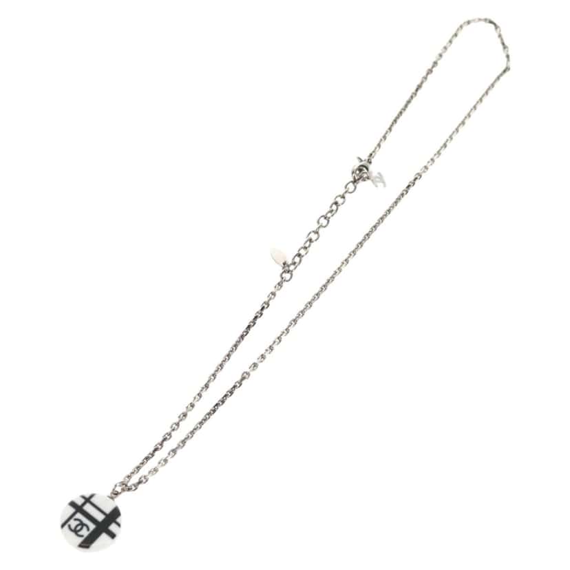 Chanel Vintage CC Pendant Long Necklace Silver Metal Good condition - Back View