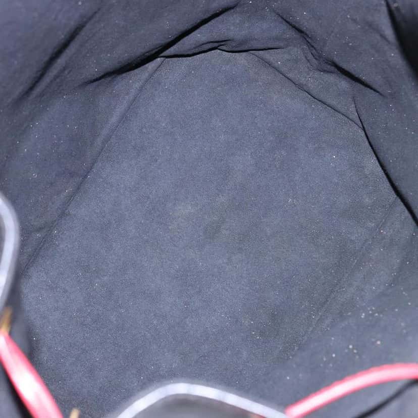 Louis Vuitton Bicolor Noe Handbag Black Leather Fair condition - Box View