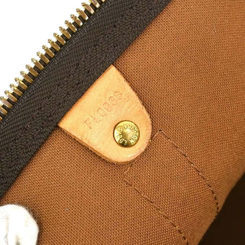 Louis Vuitton Keepall Bandouliere Bag Brown Canvas Fair condition - Model View