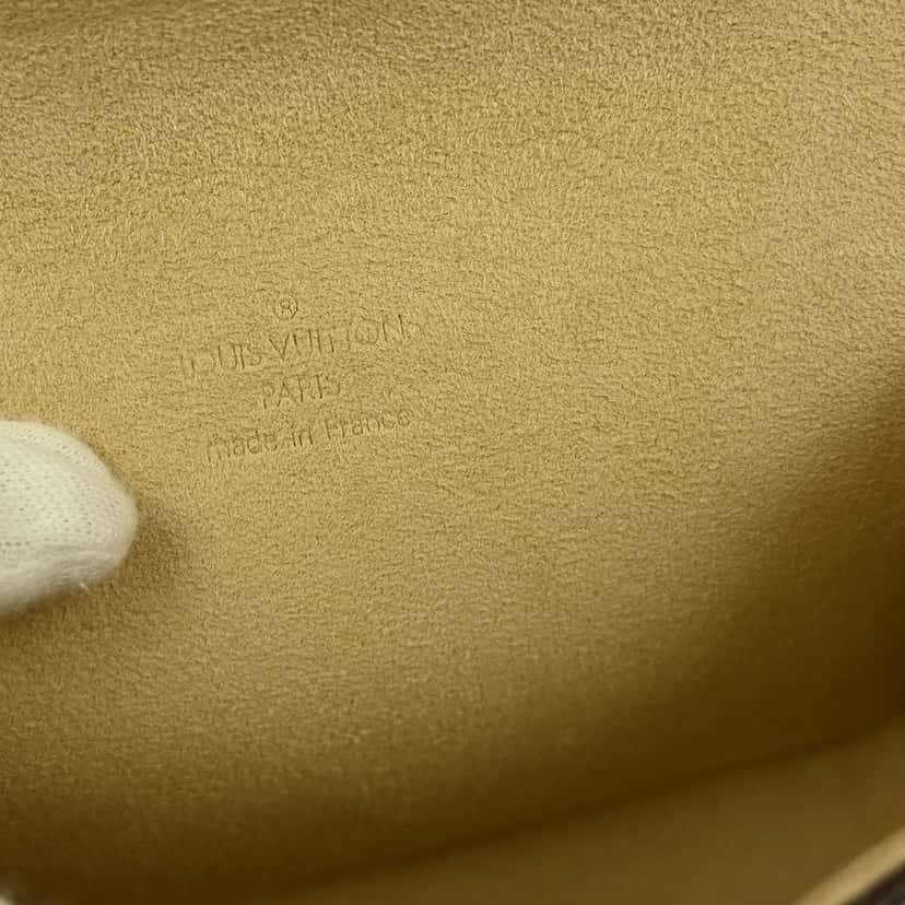 Louis Vuitton Florentine Waist Bag Brown Canvas Good condition - Model View