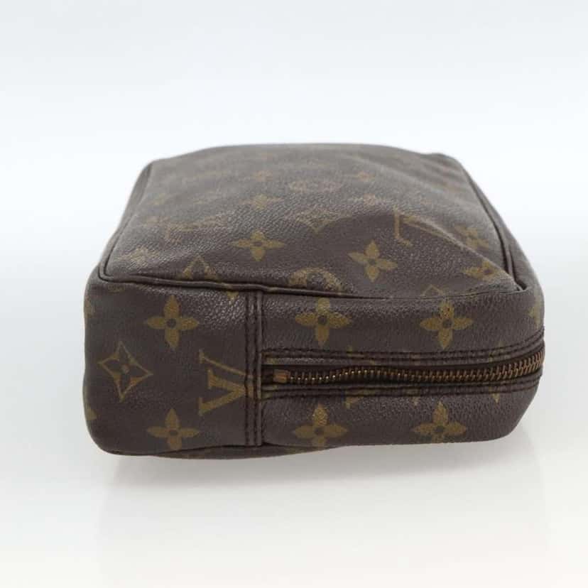 Louis Vuitton Trousse Toilette Brown Canvas Fair condition - Model View