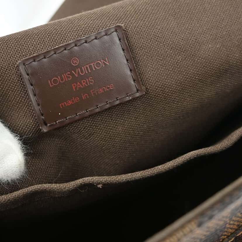 Louis Vuitton Melville Messenger Bag Brown Canvas Good condition - Model View