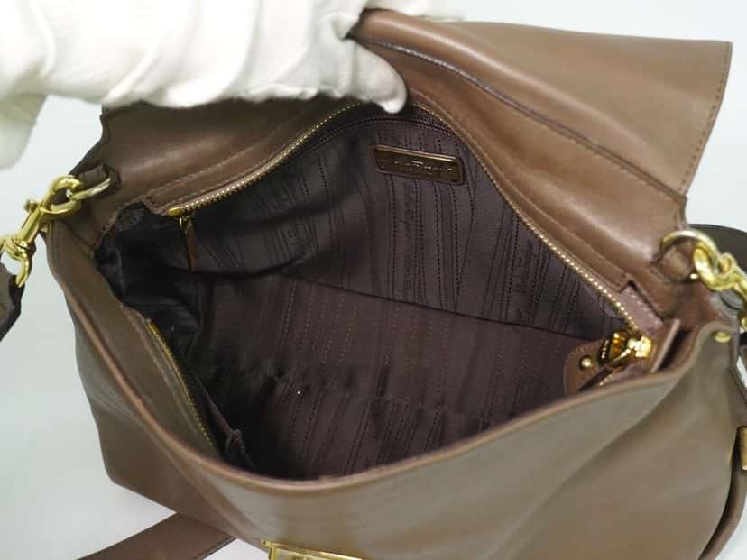Salvatore Ferragamo Sofia Satchel Brown Leather Fair condition - Inside View