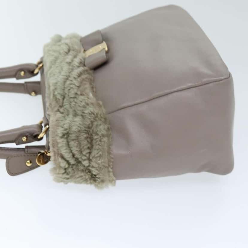 Salvatore Ferragamo Vala Pink Leather Good condition - Model View