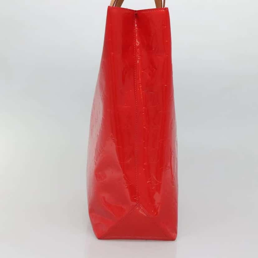 Louis Vuitton Reade Handbag Red Good condition - Model View
