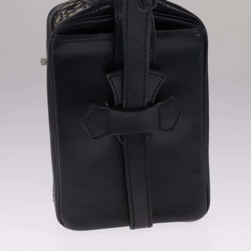 Christian Dior Vintage Zip Shoulder Bag Navy Canvas Good condition - Model View