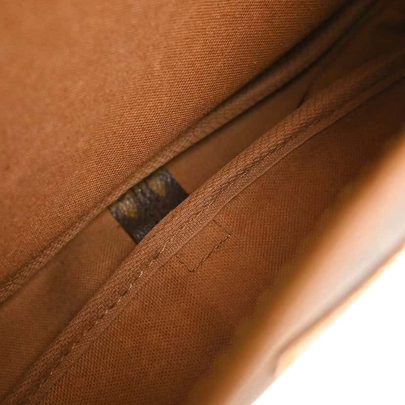 Louis Vuitton Saumur Handbag Brown Canvas Fair condition - Inside View