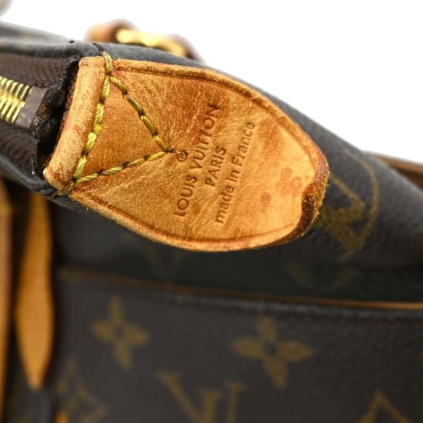 Louis Vuitton Totally Handbag Brown Canvas Fair condition - Model View