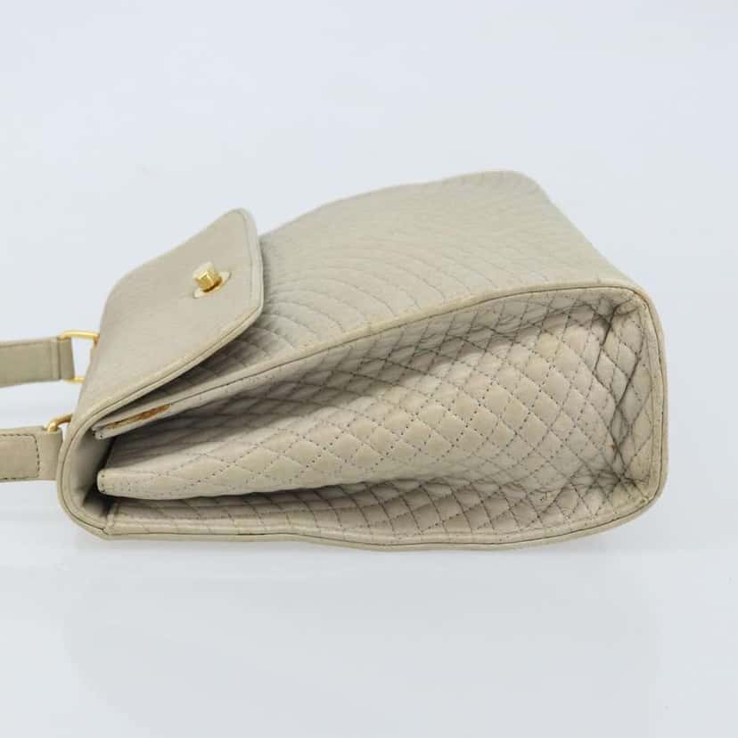 Bally Vintage Handbag Beige Leather Fair condition - Model View