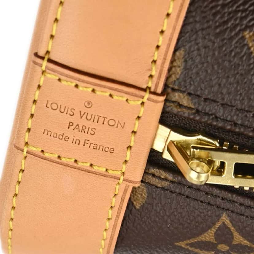 Louis Vuitton Alma Handbag Brown Canvas Good condition - Model View