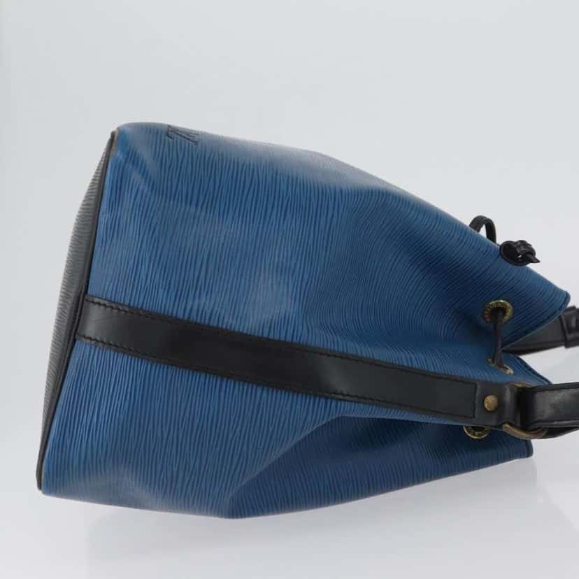 Louis Vuitton Bicolor Petit Noe Handbag Blue Leather Fair condition - Inside View