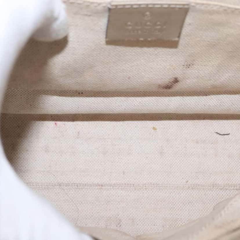 Gucci Emily Chain Flap Bag Beige Leather Good condition - Box View