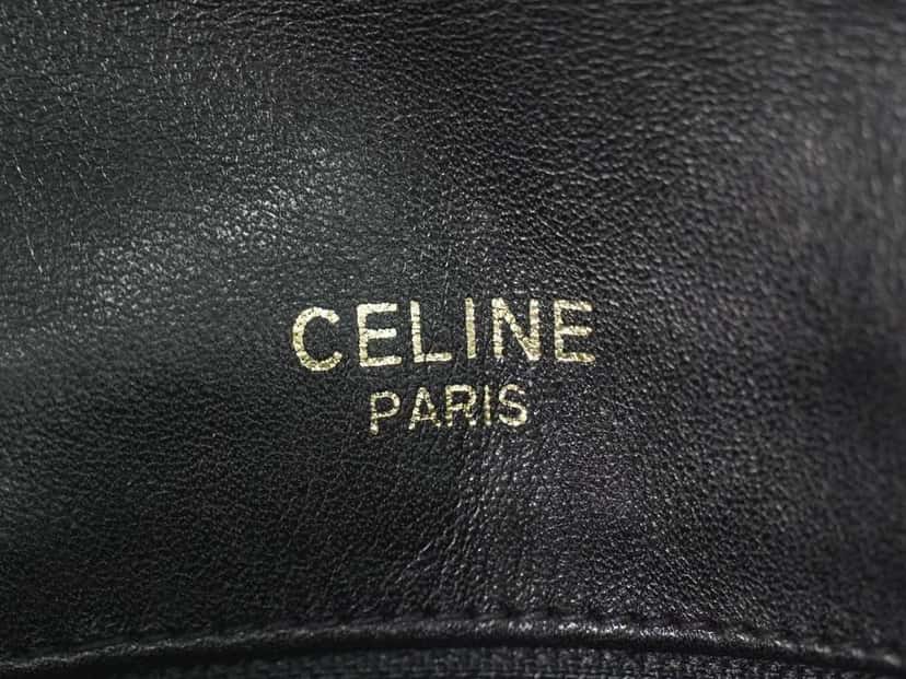 Celine Vintage Shoulder Bag Black Leather Fair condition - Model View