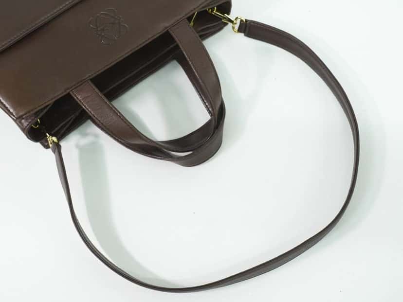 Loewe Vintage Anagram Handbag Brown Leather Fair condition - Box View