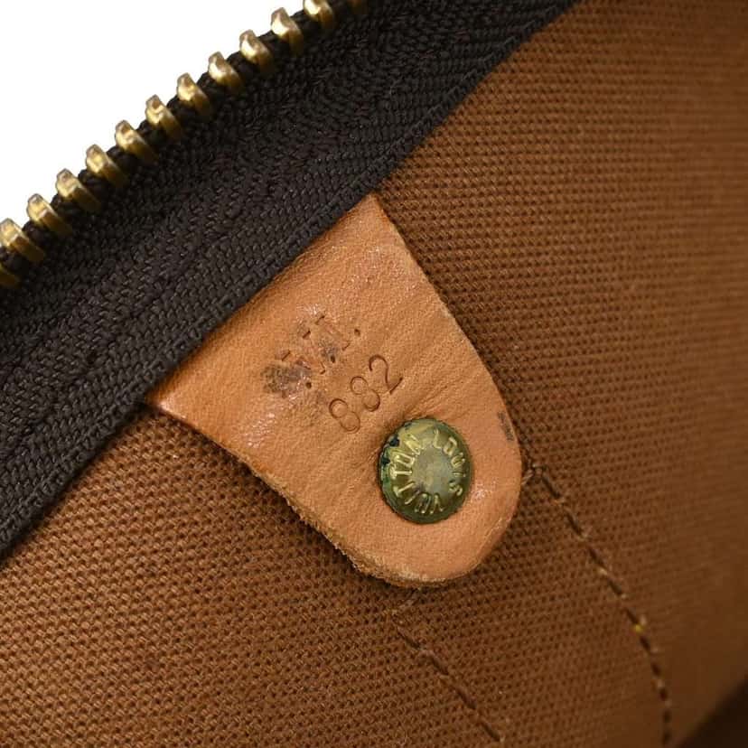 Louis Vuitton Keepall Bag Brown Canvas Fair condition - Model View