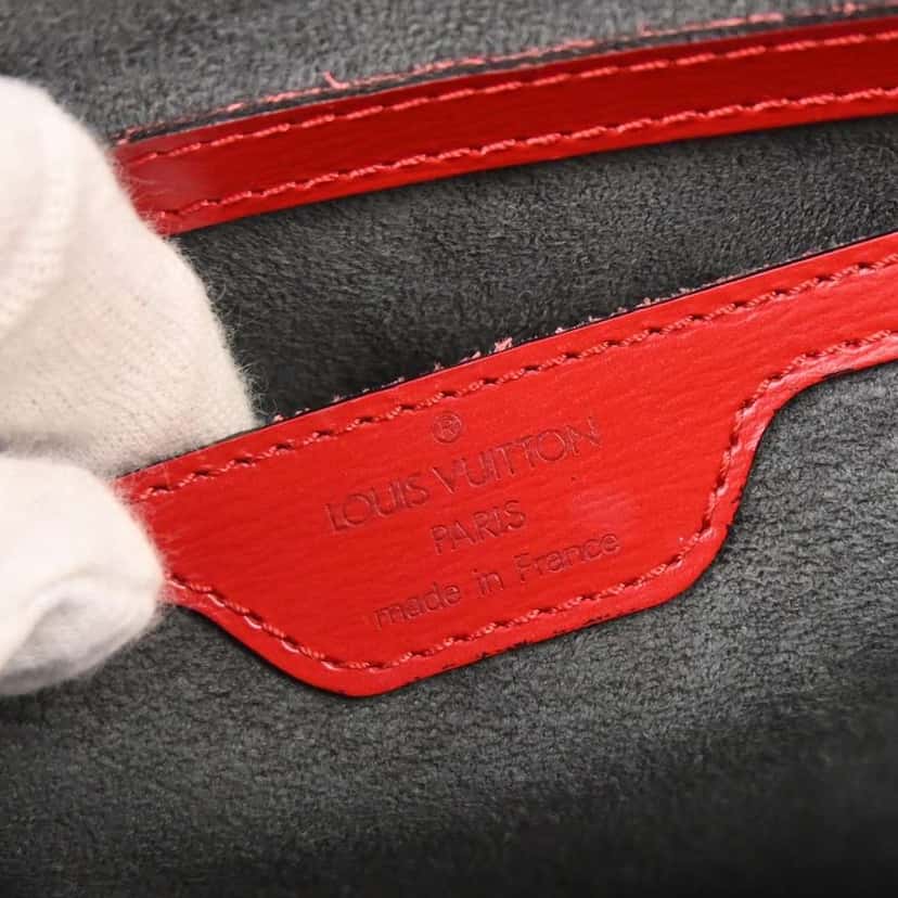 Louis Vuitton Saint Jacques Handbag Red Leather Good condition - Model View