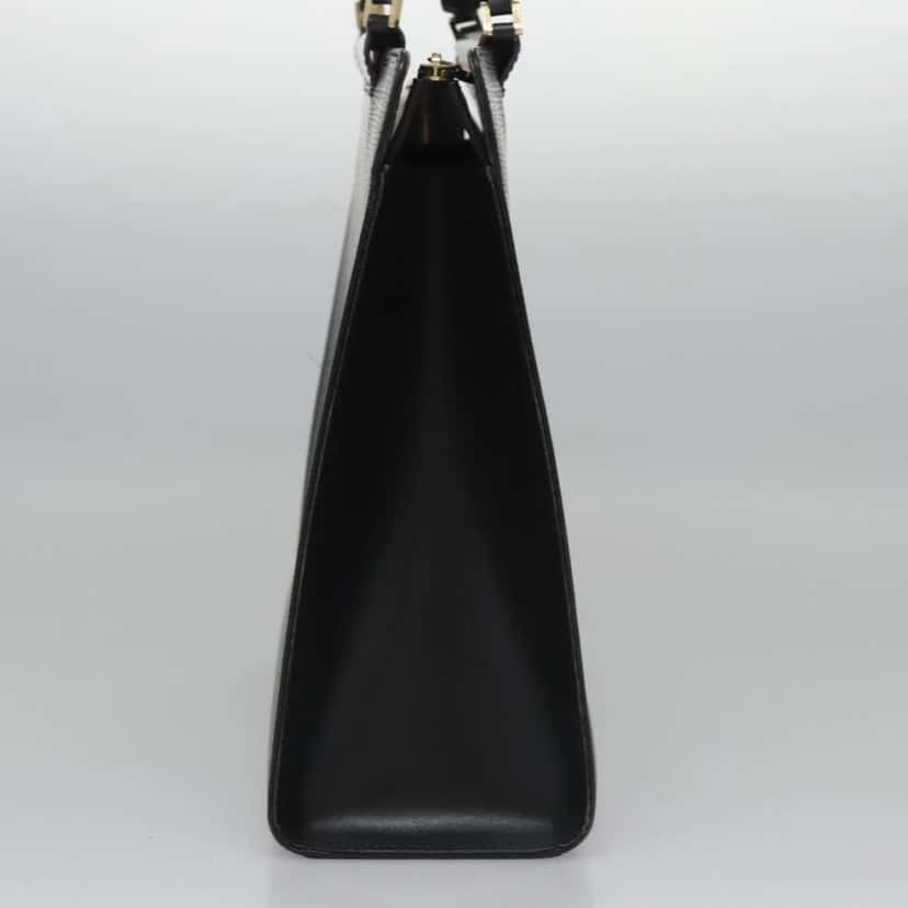 Louis Vuitton Figari Handbag Black Leather Fair condition - Model View