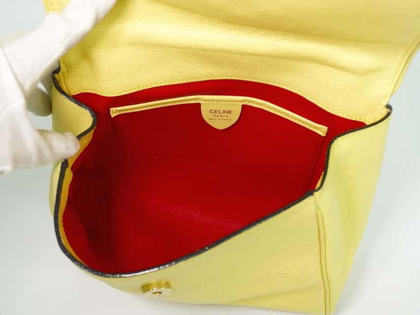 Celine Vintage Shoulder Bag Yellow Leather Good condition - Inside View