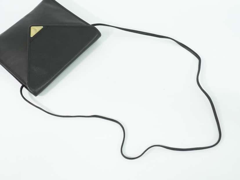 Saint Laurent Vintage Shoulder Bag Black Leather Good condition - Box View