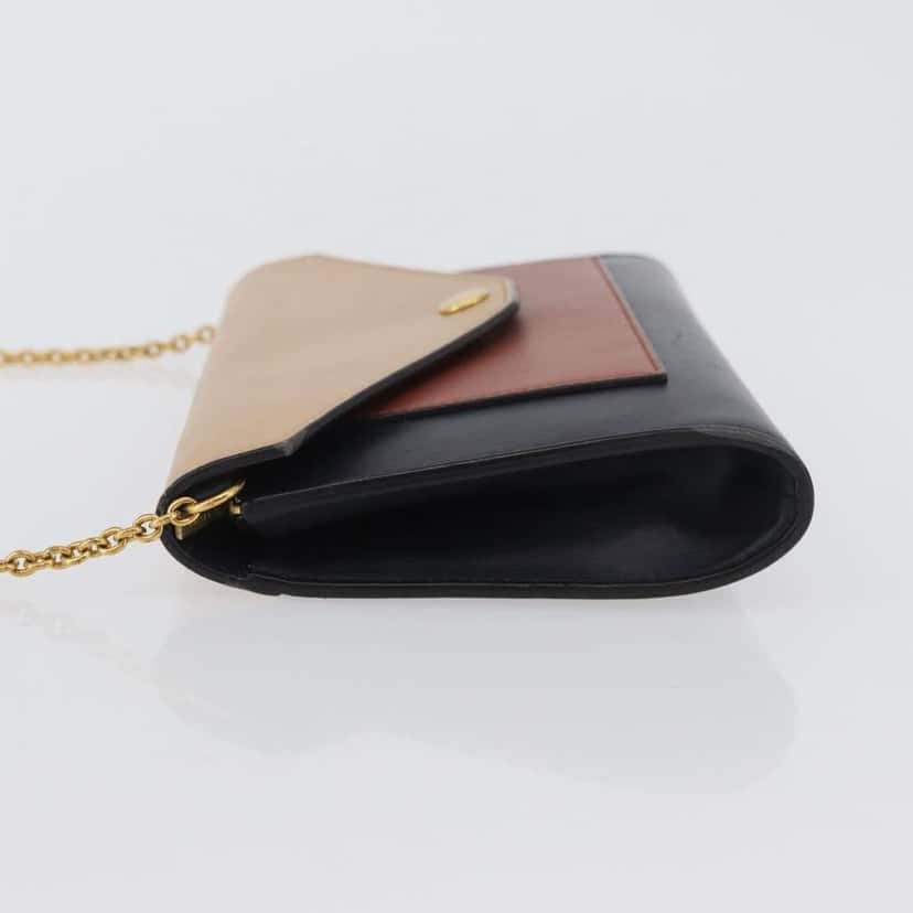 Celine Pocket Envelope Wallet on Chain Other Leather Good condition - Model View