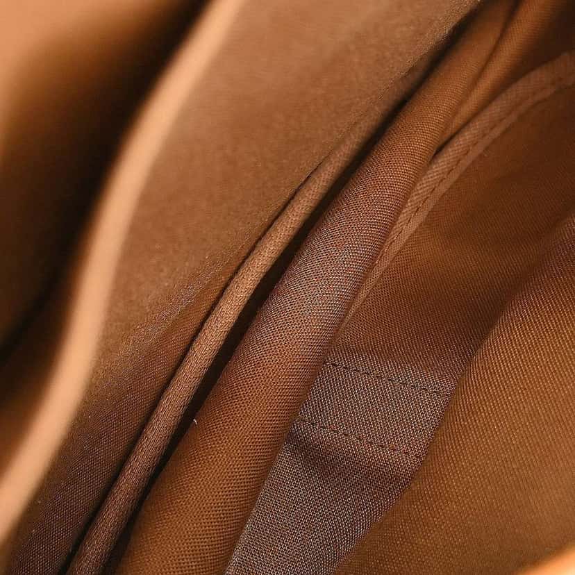 Louis Vuitton Saumur Handbag Brown Canvas Good condition - Inside View