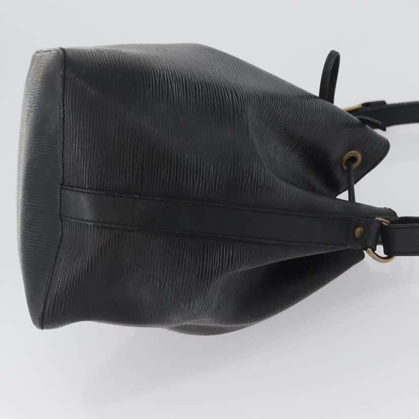 Louis Vuitton Petit Noe Handbag Black Leather Fair condition - Inside View