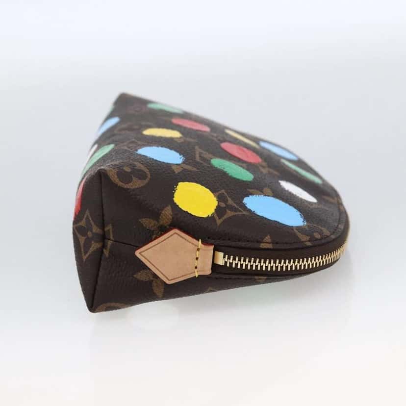 Louis Vuitton Cosmetic Pouch Other Canvas Very good condition - Model View