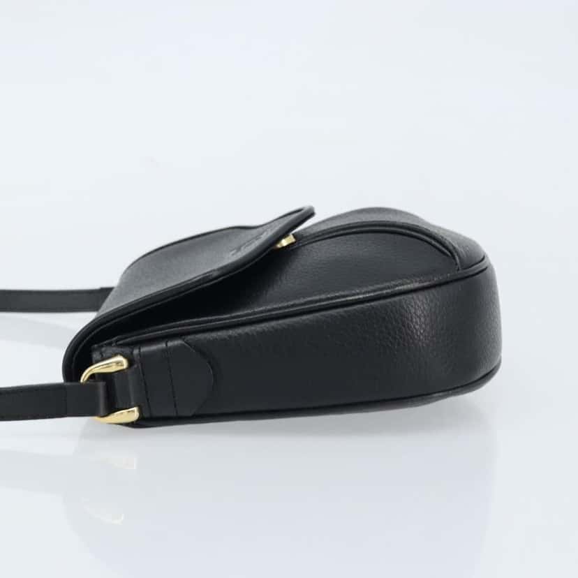 Burberry Flap Shoulder Bag Black Leather Good condition - Model View