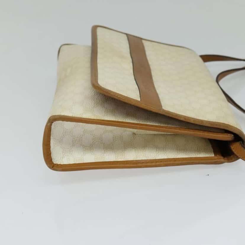 Celine Vintage Macadam Shoulder Bag White Canvas Good condition - Model View