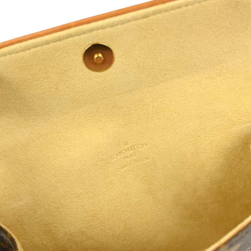 Louis Vuitton Florentine Waist Bag Brown Canvas Good condition - Model View