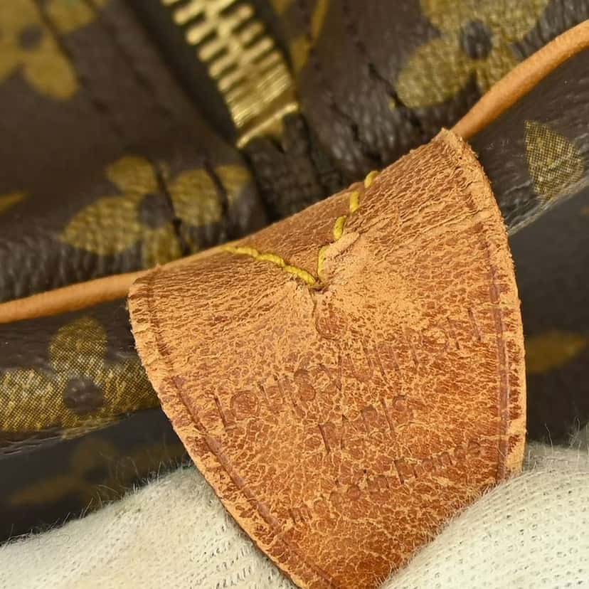 Louis Vuitton Keepall Bag Brown Canvas Good condition - Model View