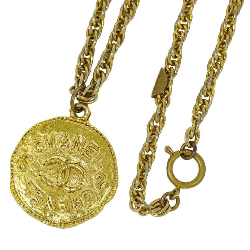 Chanel Vintage CC Round Pendant Chain Necklace Gold Good condition - Back View