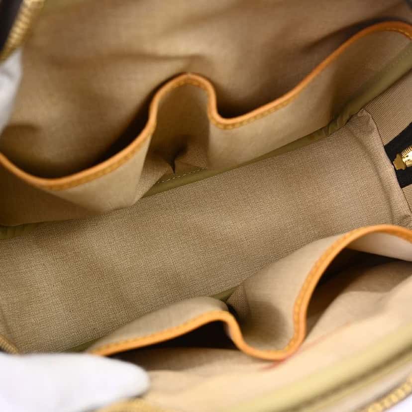 Louis Vuitton Trouville Handbag Brown Canvas Good condition - Inside View