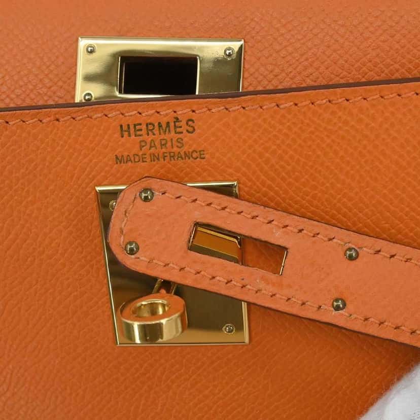 Hermès Kelly Handbag Orange Leather Very good condition - Model View