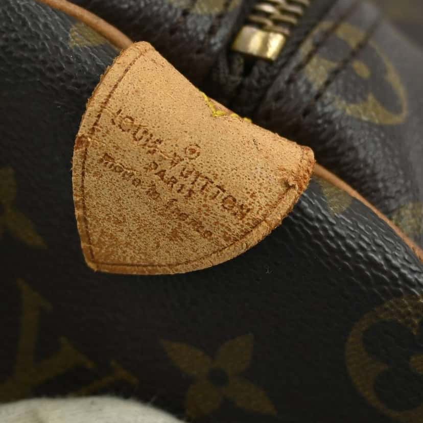 Louis Vuitton Keepall Bag Brown Leather Fair condition - Model View