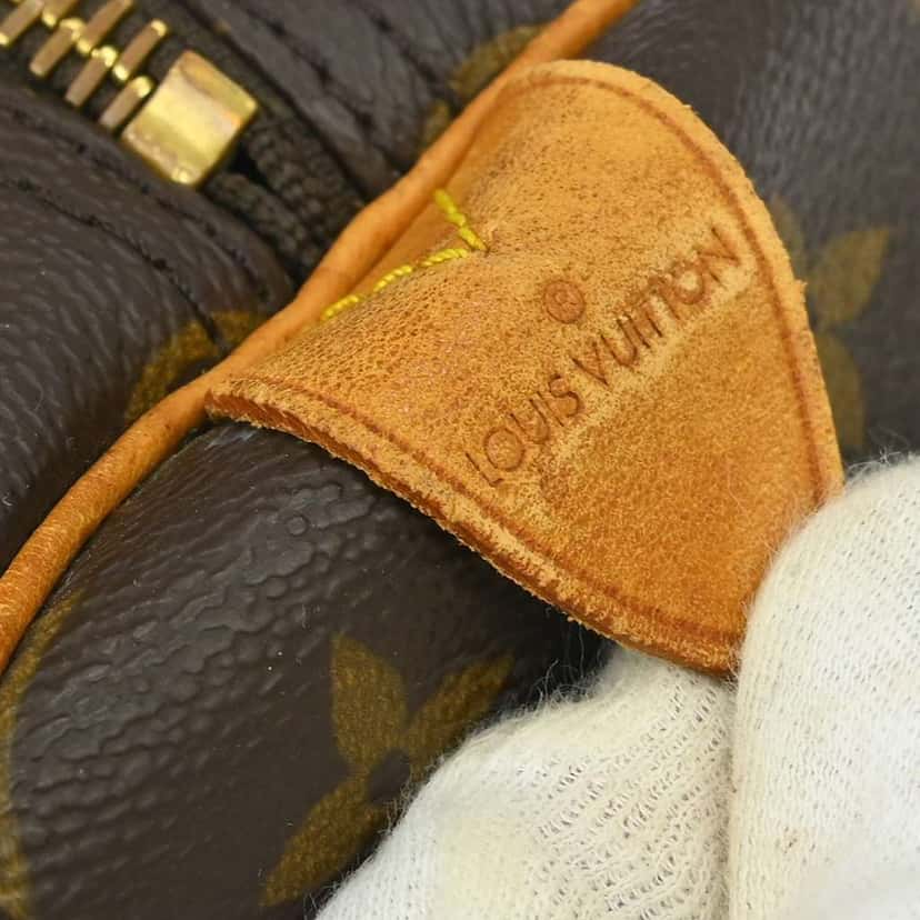 Louis Vuitton Keepall Bag Brown Canvas Fair condition - Model View