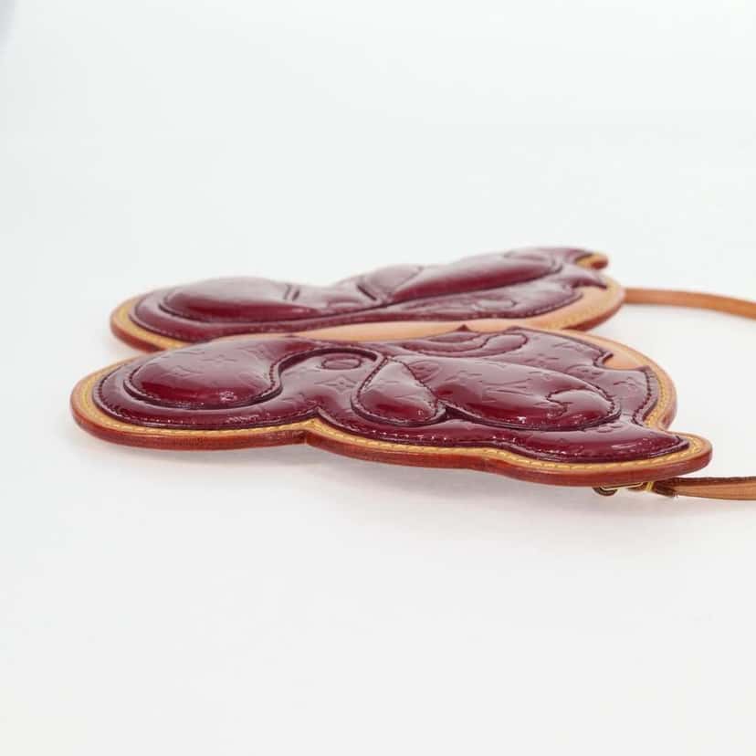 Louis Vuitton Conte de Fees Butterfly Crossbody Bag Burgundy Good condition - Model View