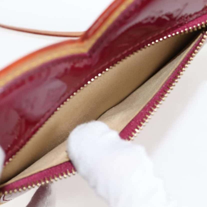 Louis Vuitton Conte de Fees Butterfly Crossbody Bag Burgundy Good condition - Box View