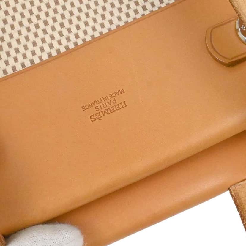 Hermès Herbag Cabas Beige Canvas Good condition - Model View