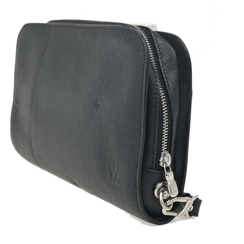 Louis Vuitton Baikal Handbag Black Leather Good condition - Inside View