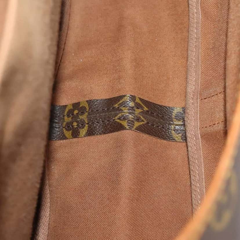 Louis Vuitton Saumur Handbag Brown Canvas Good condition - Box View