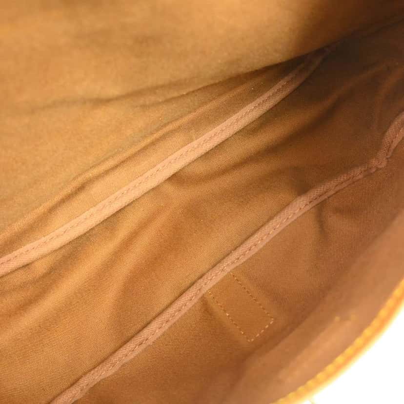 Louis Vuitton Saumur Handbag Brown Canvas Good condition - Inside View