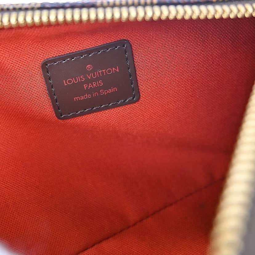 Louis Vuitton Geronimos Waist Bag Brown Canvas Good condition - Model View