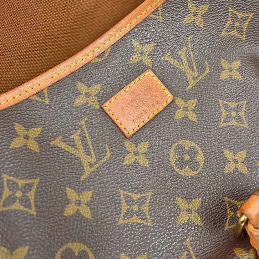 Louis Vuitton Saumur Handbag Brown Canvas Good condition - Model View