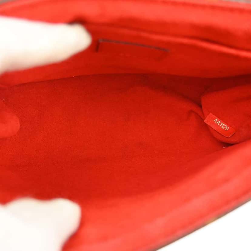 Louis Vuitton Locky Handbag Brown Canvas Good condition - Inside View