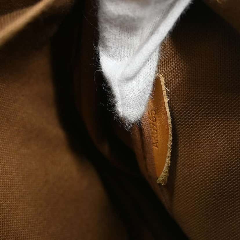 Louis Vuitton Saumur Handbag Brown Canvas Good condition - Box View