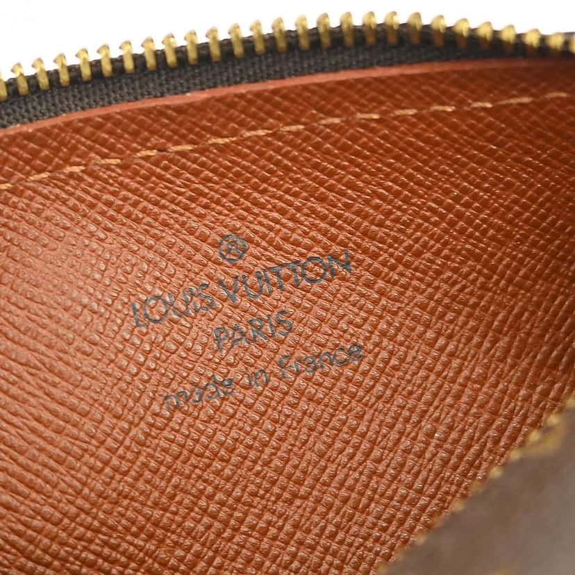 Louis Vuitton Papillon Pochette Brown Canvas Good condition - Model View