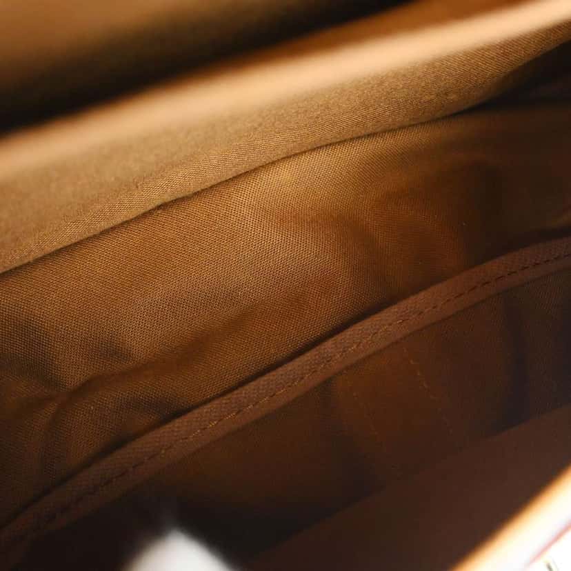 Louis Vuitton Saumur Handbag Brown Canvas Good condition - Inside View